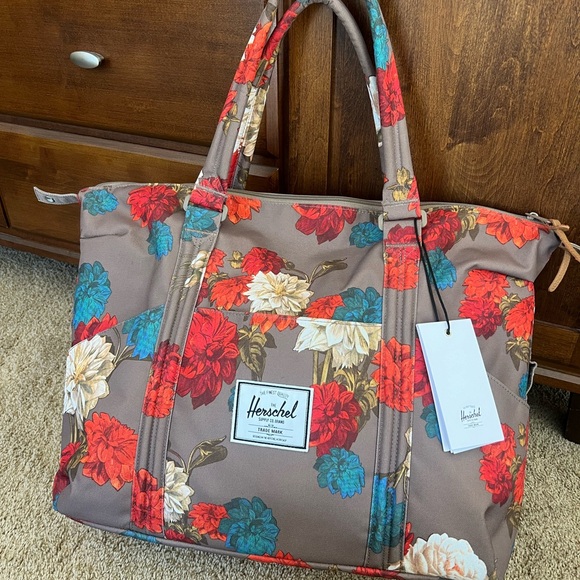 Herschel Supply Company Strand Duffle Bag- Vintage Floral Pine Bark - Picture 2 of 6